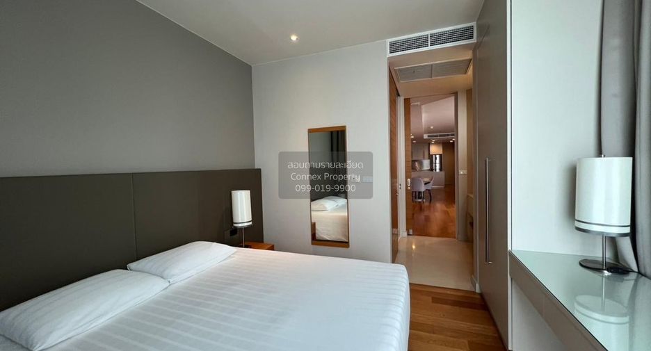 For rent 3 bedrooms condo in Bang Kho Laem, Bangkok