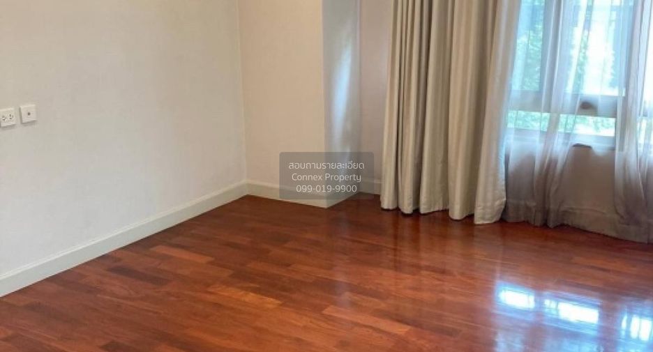 For rent 4 bedrooms house in Mueang Nonthaburi, Nonthaburi