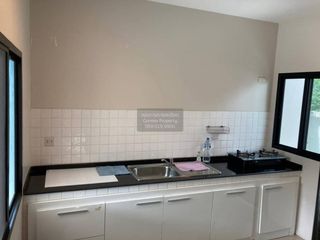 For rent 4 bedrooms house in Mueang Nonthaburi, Nonthaburi