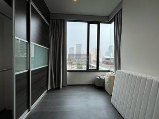 Condo en alquiler de 1 habitaciones en Khlong Toei, Bangkok