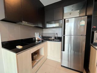 Condo en alquiler de 1 habitaciones en Khlong Toei, Bangkok