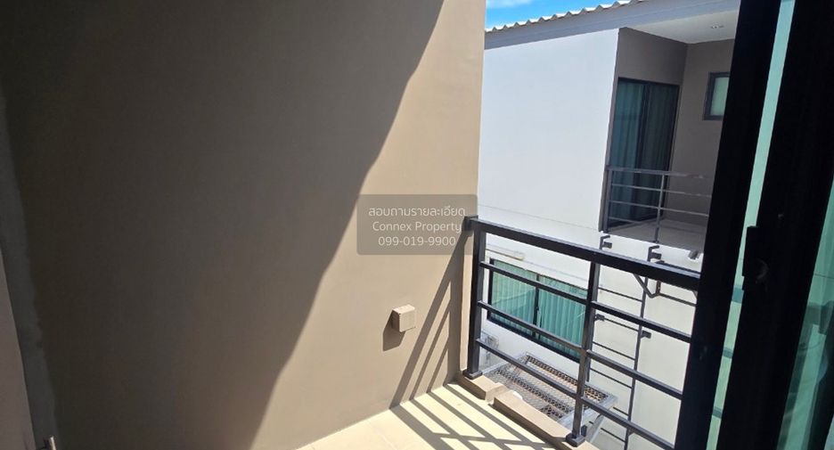 For rent 3 ベッドルーム townhouse in Prawet, Bangkok