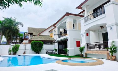 Casa en alquiler de 6 habitaciones en East Pattaya, Pattaya