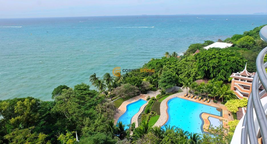 Condo en venta de 3 habitaciones en Pratumnak, Pattaya