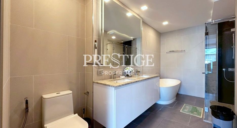 For sale 3 bedrooms condo in Bang Lamung, Chonburi