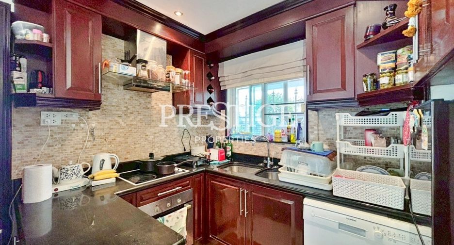 For sale 3 bedrooms house in Bang Lamung, Chonburi