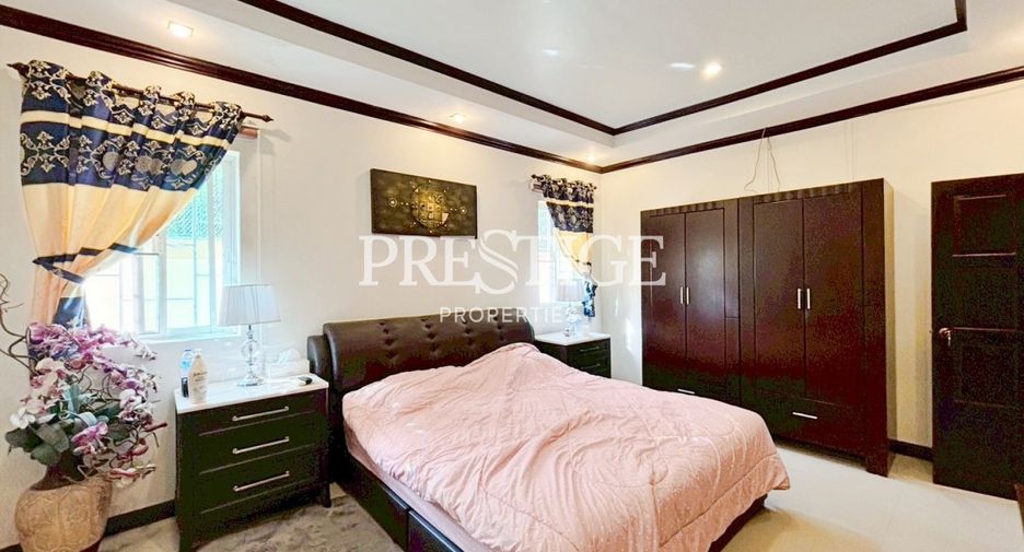 For sale 3 bedrooms house in Bang Lamung, Chonburi