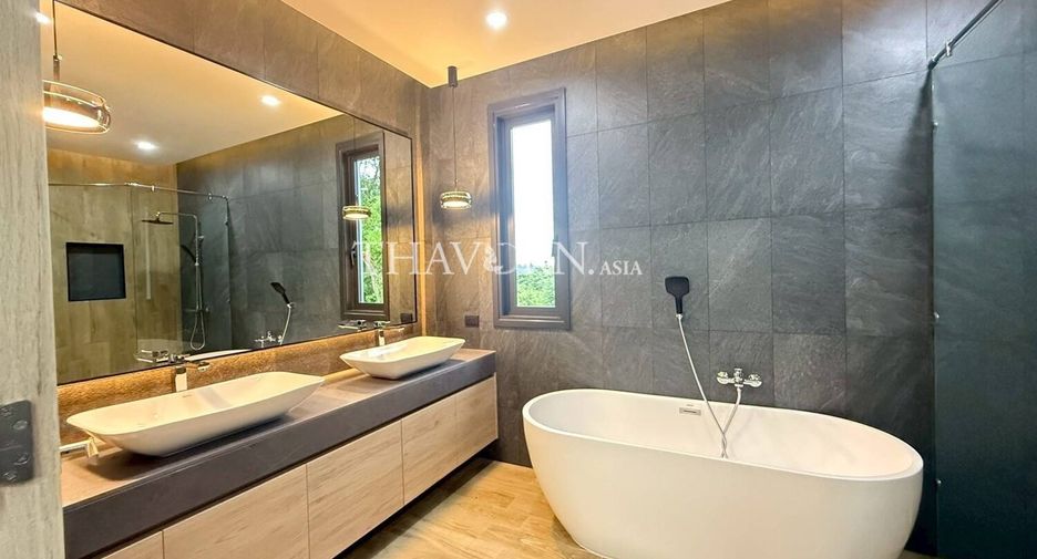 À vendre 5 chambres maison à Bang Lamung, Chonburi