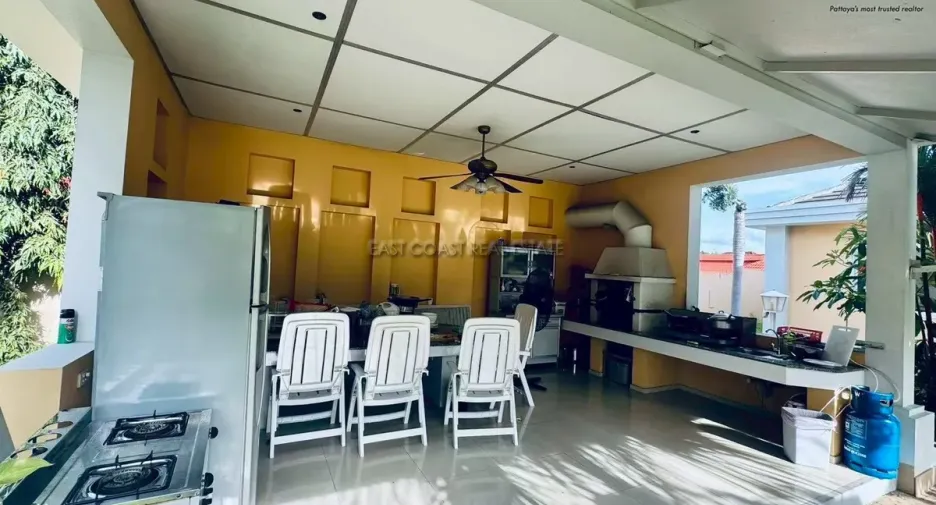 出租 8 卧室 独立屋 在 Bang Lamung, Chon Buri