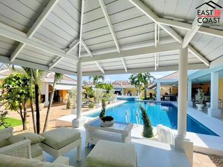 Casa en alquiler de 8 habitaciones en Bang Lamung, Chonburi
