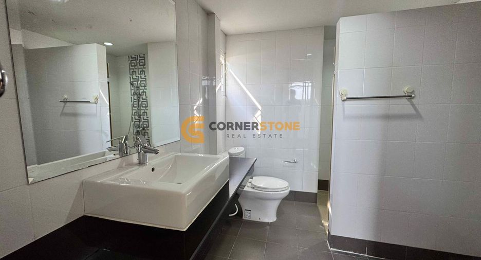 For rent そして for sale 3 ベッドルーム house in Bang Lamung, Chonburi