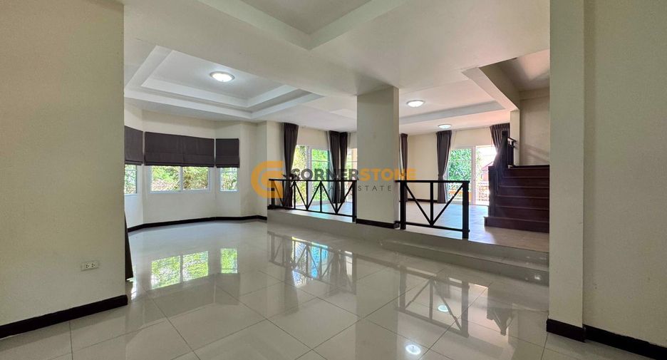 For rent そして for sale 3 ベッドルーム house in Bang Lamung, Chonburi