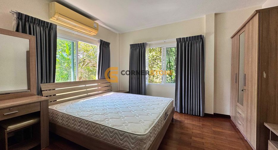 For rent そして for sale 3 ベッドルーム house in Bang Lamung, Chonburi