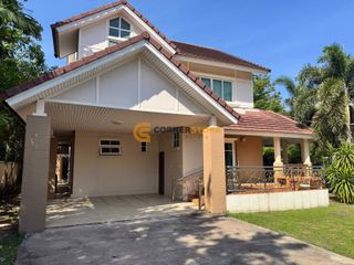 For rent and for sale 3 bedrooms house in Bang Lamung, Chonburi