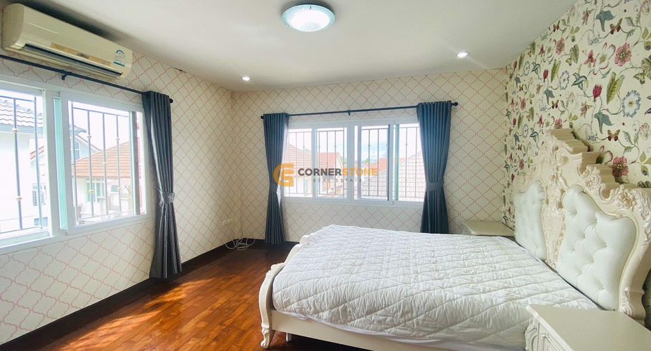 Casa en alquiler y en venta de 5 habitaciones en Bang Lamung, Chonburi