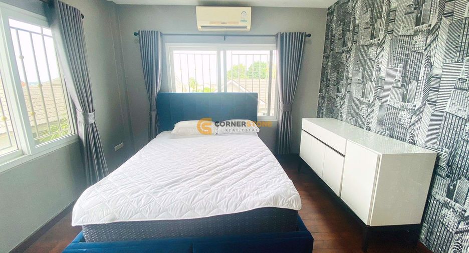 Casa en alquiler y en venta de 5 habitaciones en Bang Lamung, Chonburi