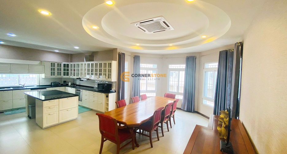 Casa en alquiler y en venta de 5 habitaciones en Bang Lamung, Chonburi