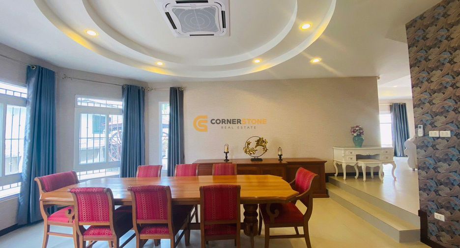 Casa en alquiler y en venta de 5 habitaciones en Bang Lamung, Chonburi