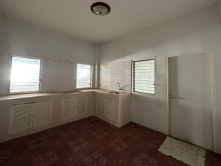 Haus zum Kauf mit 3 Zimmer in Mueang Nakhon Ratchasima, Nakhon Ratchasima
