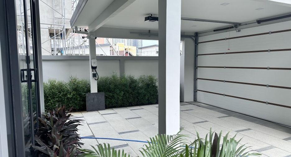 For sale 4 bedrooms house in South Pattaya, Pattaya