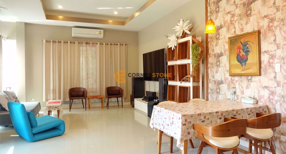 For rent and for sale 4 bedrooms house in Sattahip, Chonburi