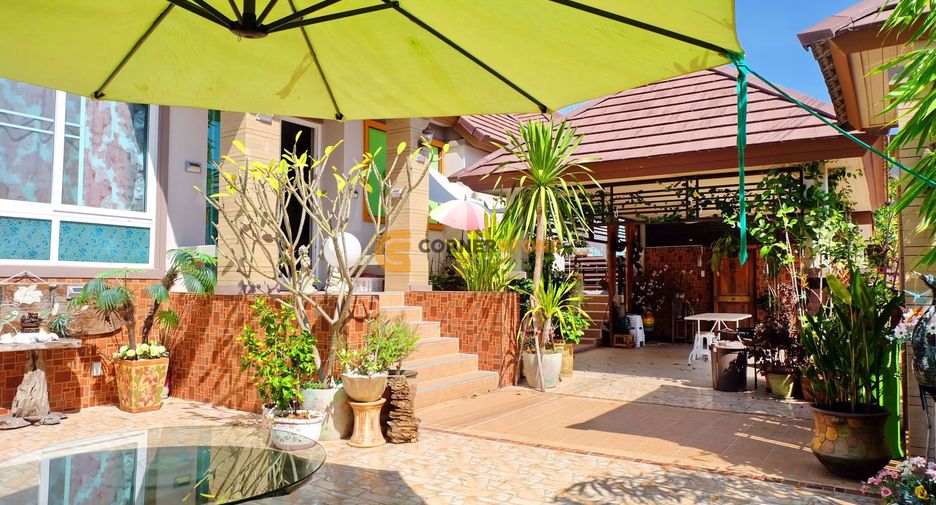 For rent and for sale 4 bedrooms house in Sattahip, Chonburi