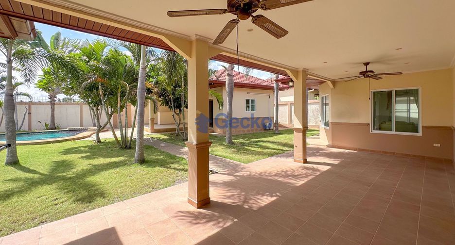 Casa en venta de 4 habitaciones en Bang Lamung, Chonburi