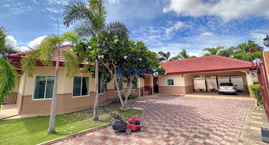 Casa en venta de 4 habitaciones en Bang Lamung, Chonburi