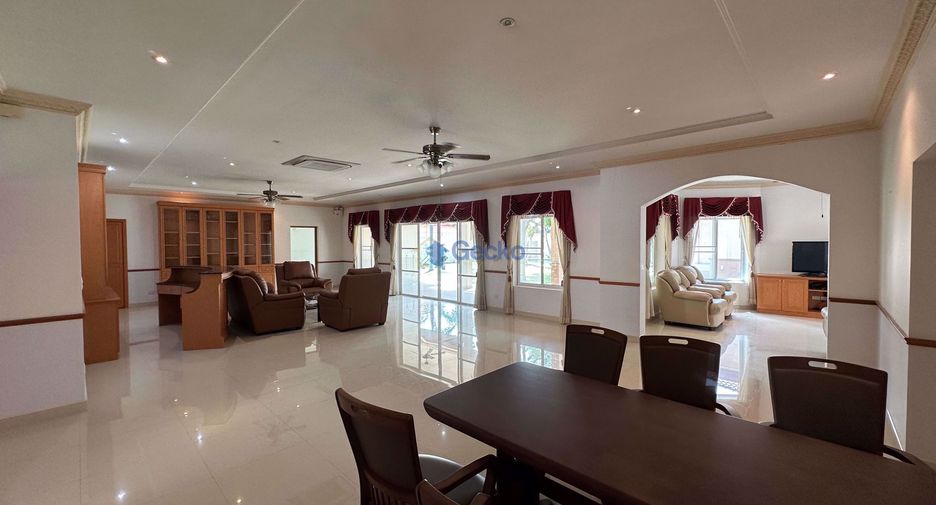 Casa en venta de 4 habitaciones en Bang Lamung, Chonburi