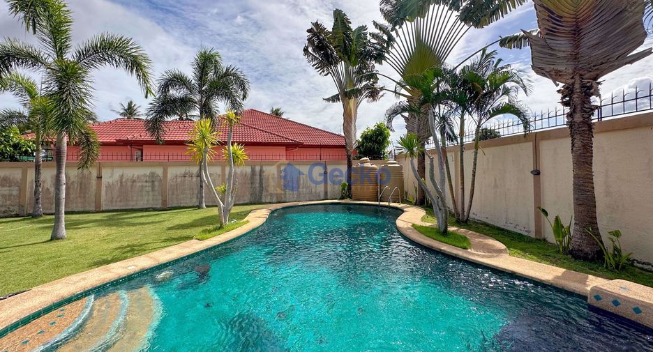 Casa en venta de 4 habitaciones en Bang Lamung, Chonburi