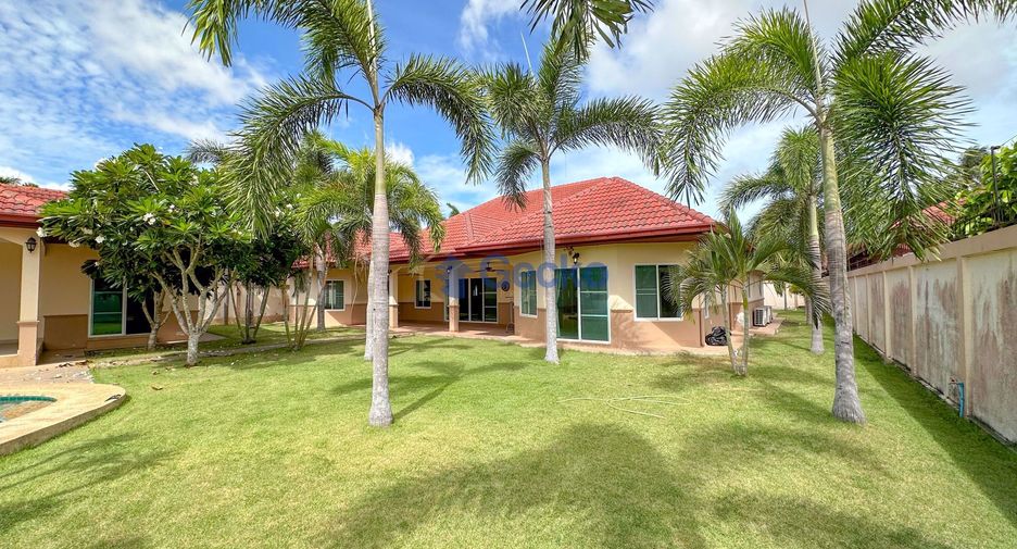 Casa en venta de 4 habitaciones en Bang Lamung, Chonburi