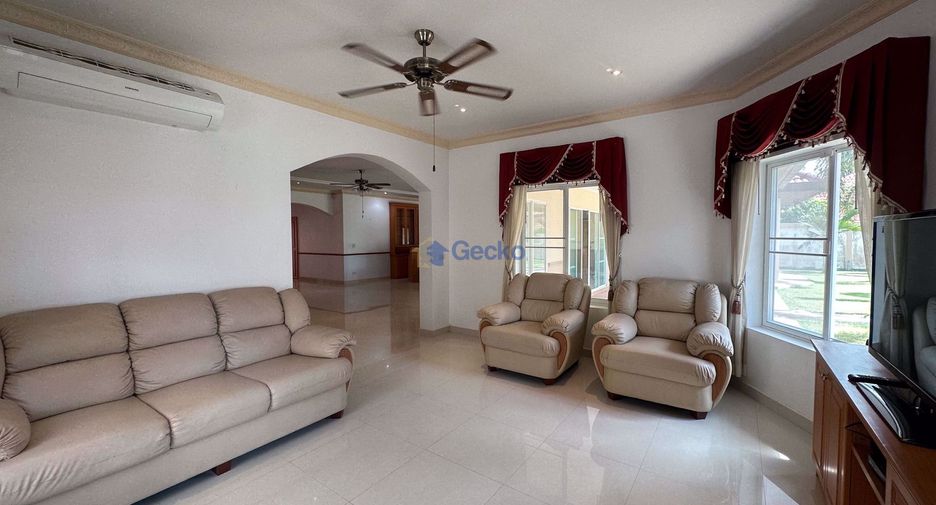 Casa en venta de 4 habitaciones en Bang Lamung, Chonburi