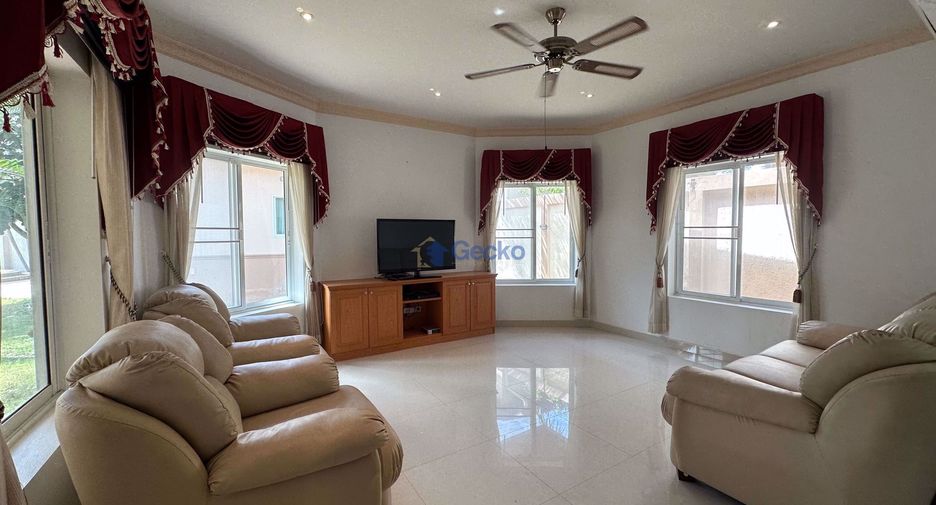 Casa en venta de 4 habitaciones en Bang Lamung, Chonburi