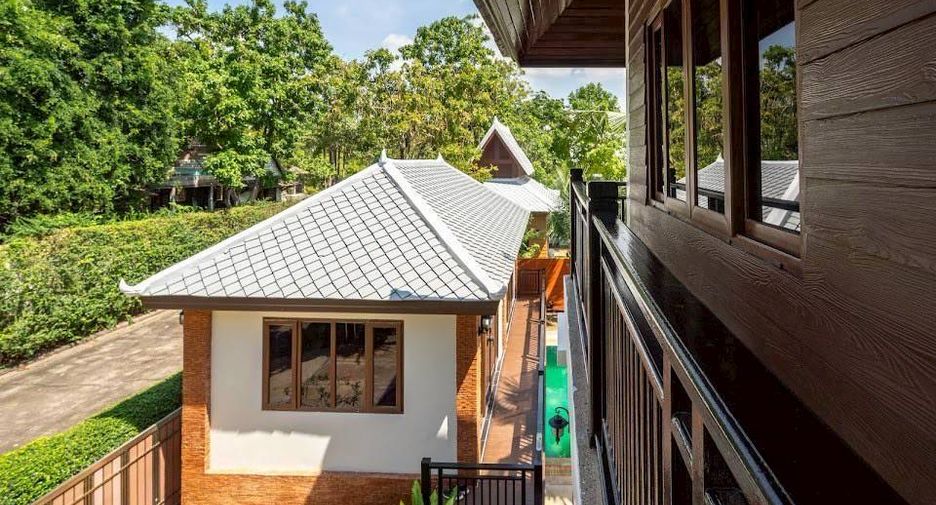 For sale 5 ベッドルーム house in Bang Lamung, Chonburi