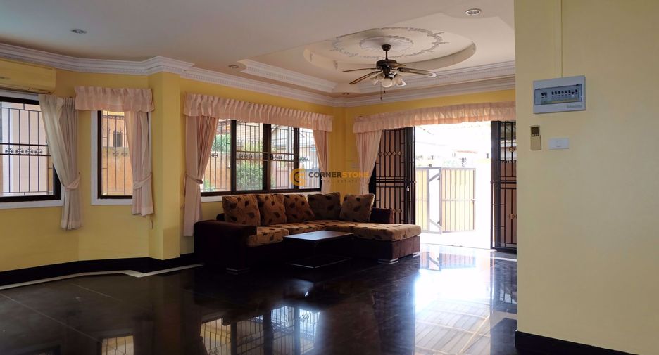 For rent 4 bedrooms house in Bang Lamung, Chonburi