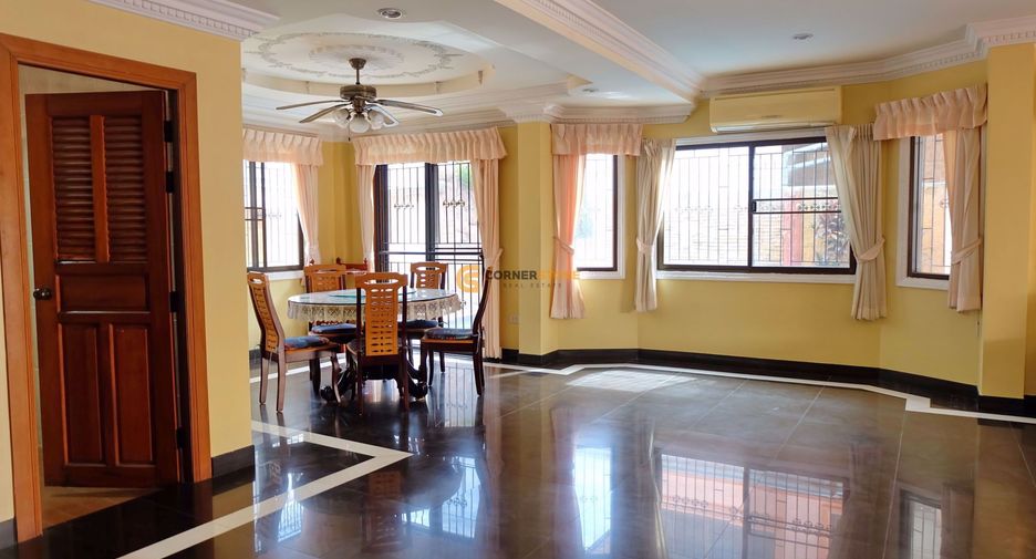 For rent 4 bedrooms house in Bang Lamung, Chonburi