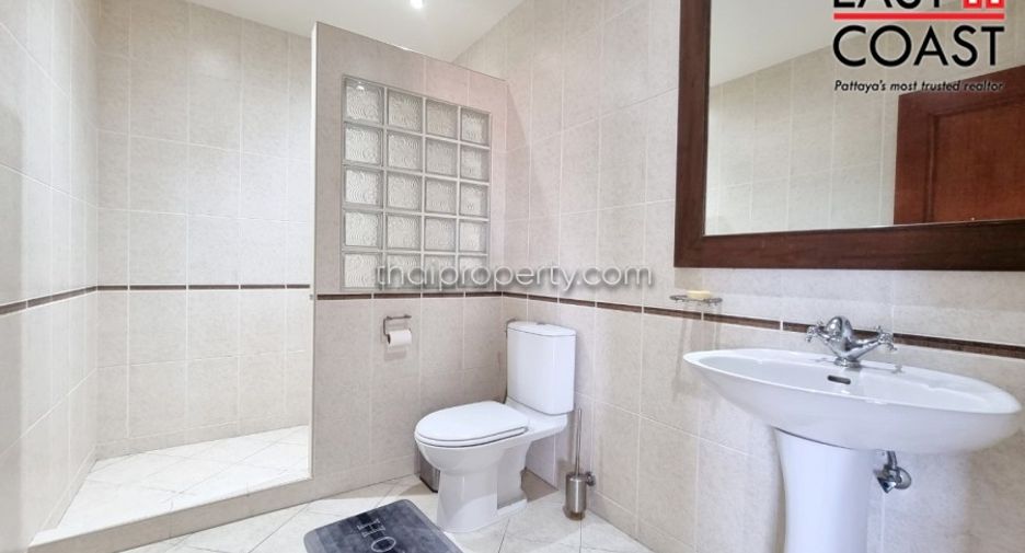 For sale and for rent 3 bedrooms condo in Bang Lamung, Chonburi