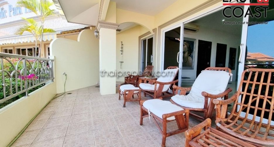 For sale and for rent 3 bedrooms condo in Bang Lamung, Chonburi