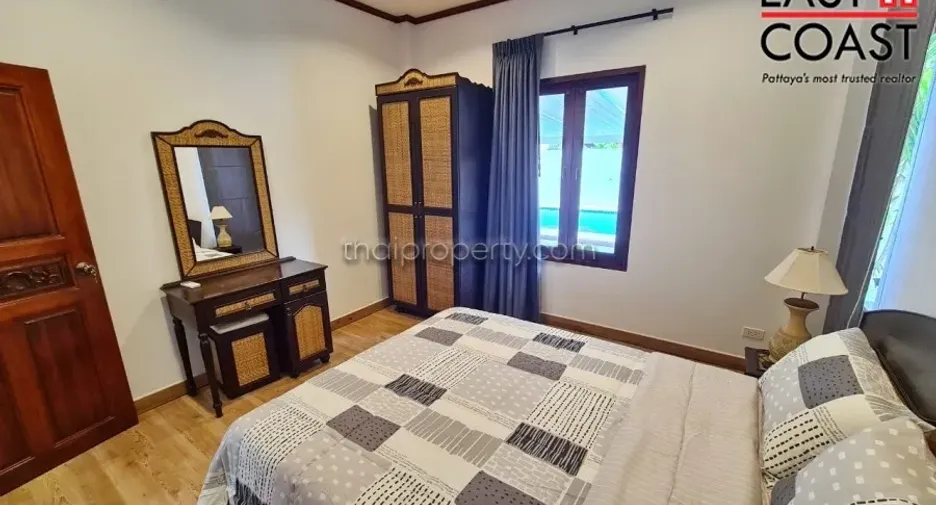 For rent and for sale 3 bedrooms house in Bang Lamung, Chonburi