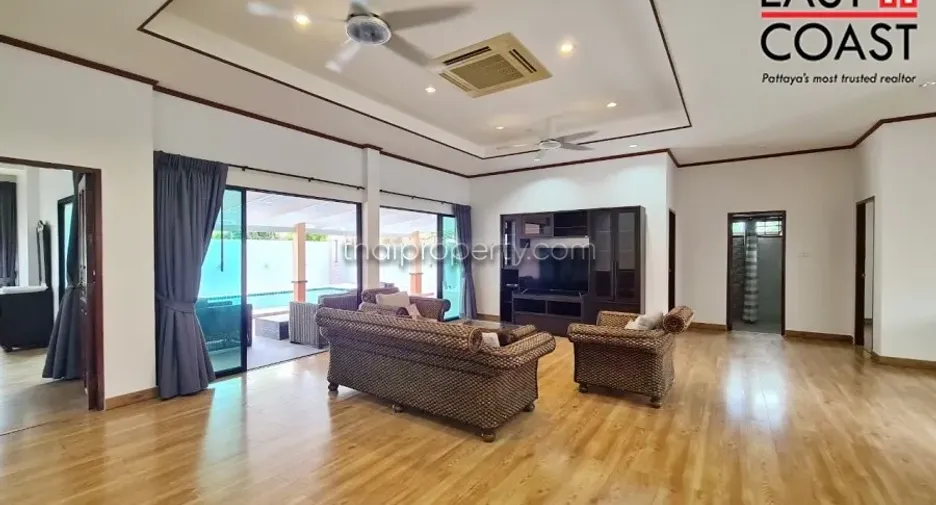 For rent and for sale 3 bedrooms house in Bang Lamung, Chonburi