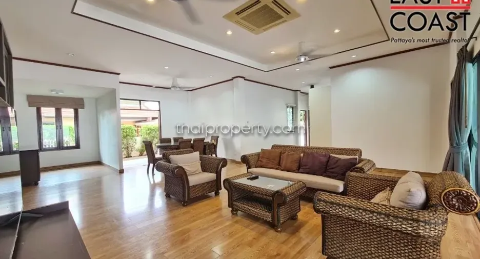 For rent and for sale 3 bedrooms house in Bang Lamung, Chonburi