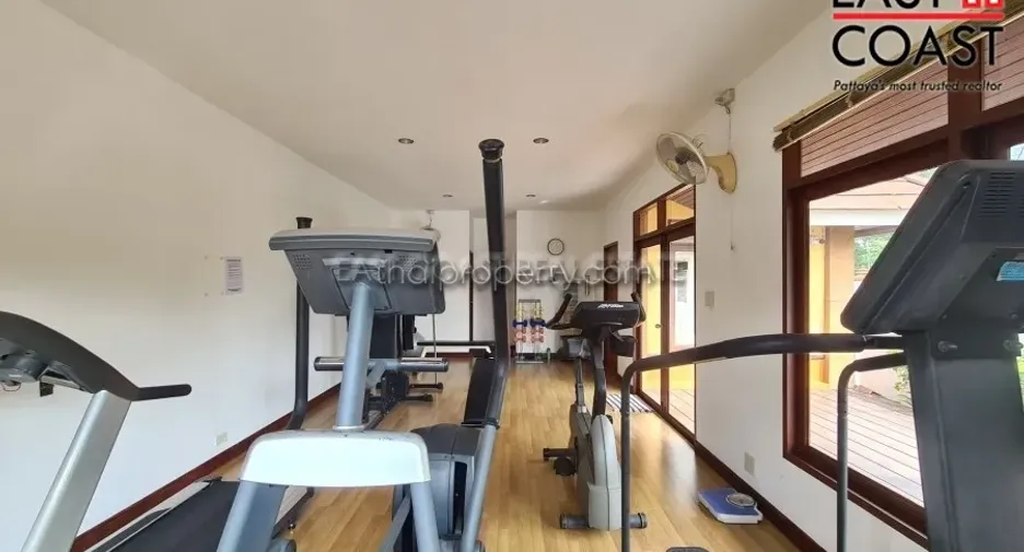 For rent and for sale 3 bedrooms house in Bang Lamung, Chonburi