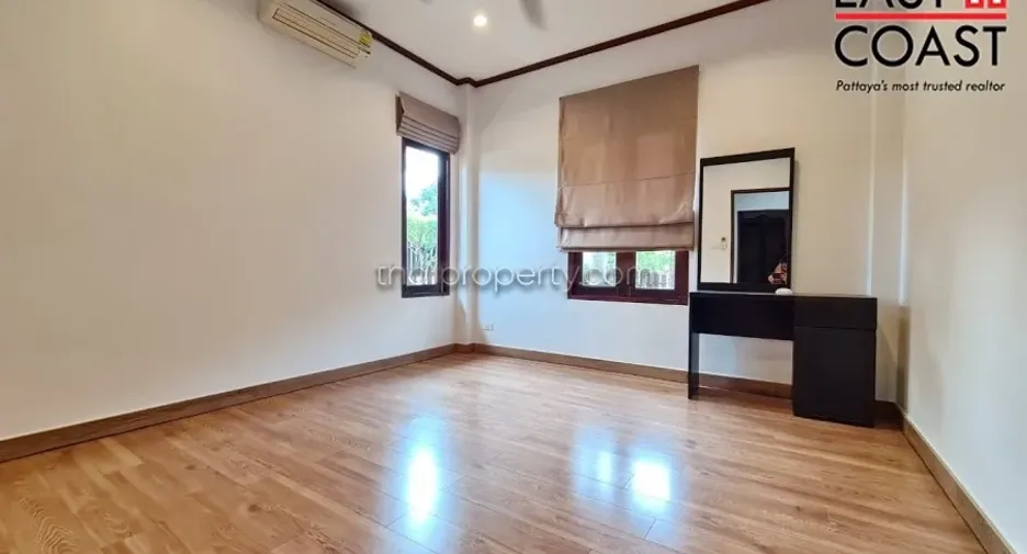 For rent and for sale 3 bedrooms house in Bang Lamung, Chonburi