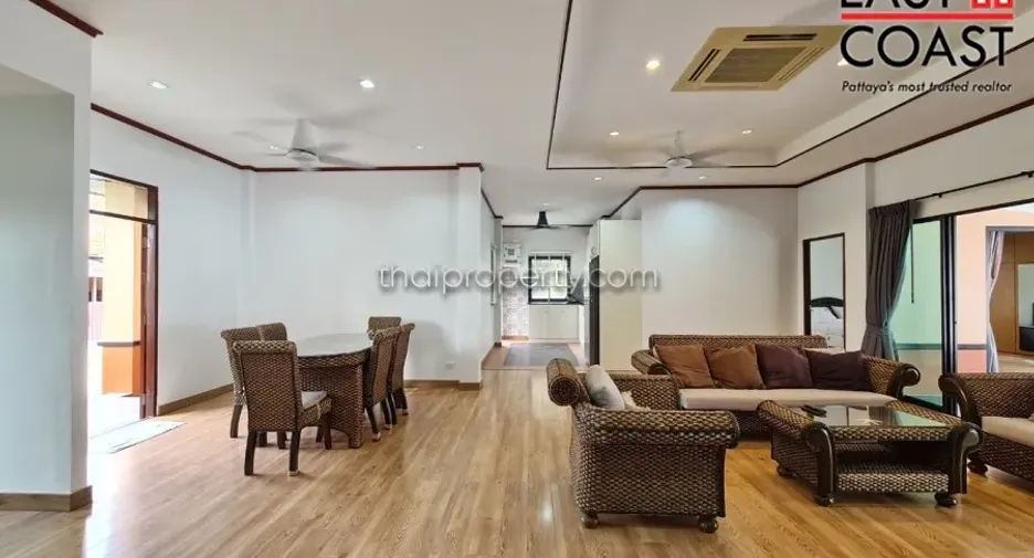 For rent and for sale 3 bedrooms house in Bang Lamung, Chonburi