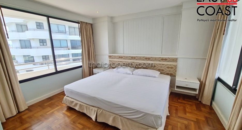 For rent 4 bedrooms condo in Bang Lamung, Chonburi