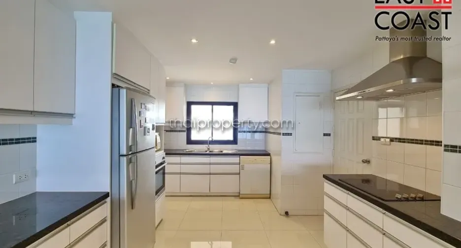 Condo en alquiler de 4 habitaciones en Bang Lamung, Chonburi