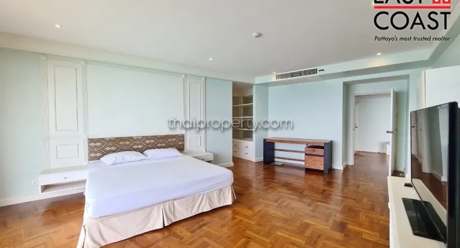 Condo en alquiler de 4 habitaciones en Bang Lamung, Chonburi