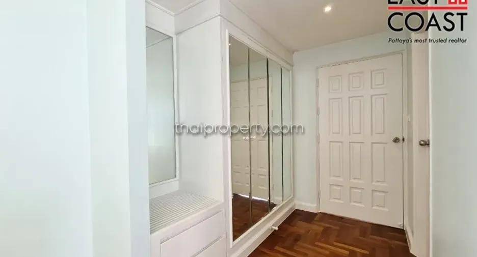 Condo en alquiler de 4 habitaciones en Bang Lamung, Chonburi