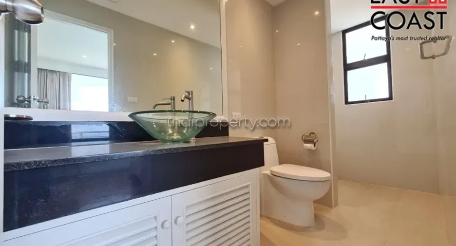 Condo en alquiler de 4 habitaciones en Bang Lamung, Chonburi