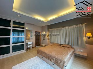 Casa en alquiler de 3 habitaciones en Bang Lamung, Chonburi